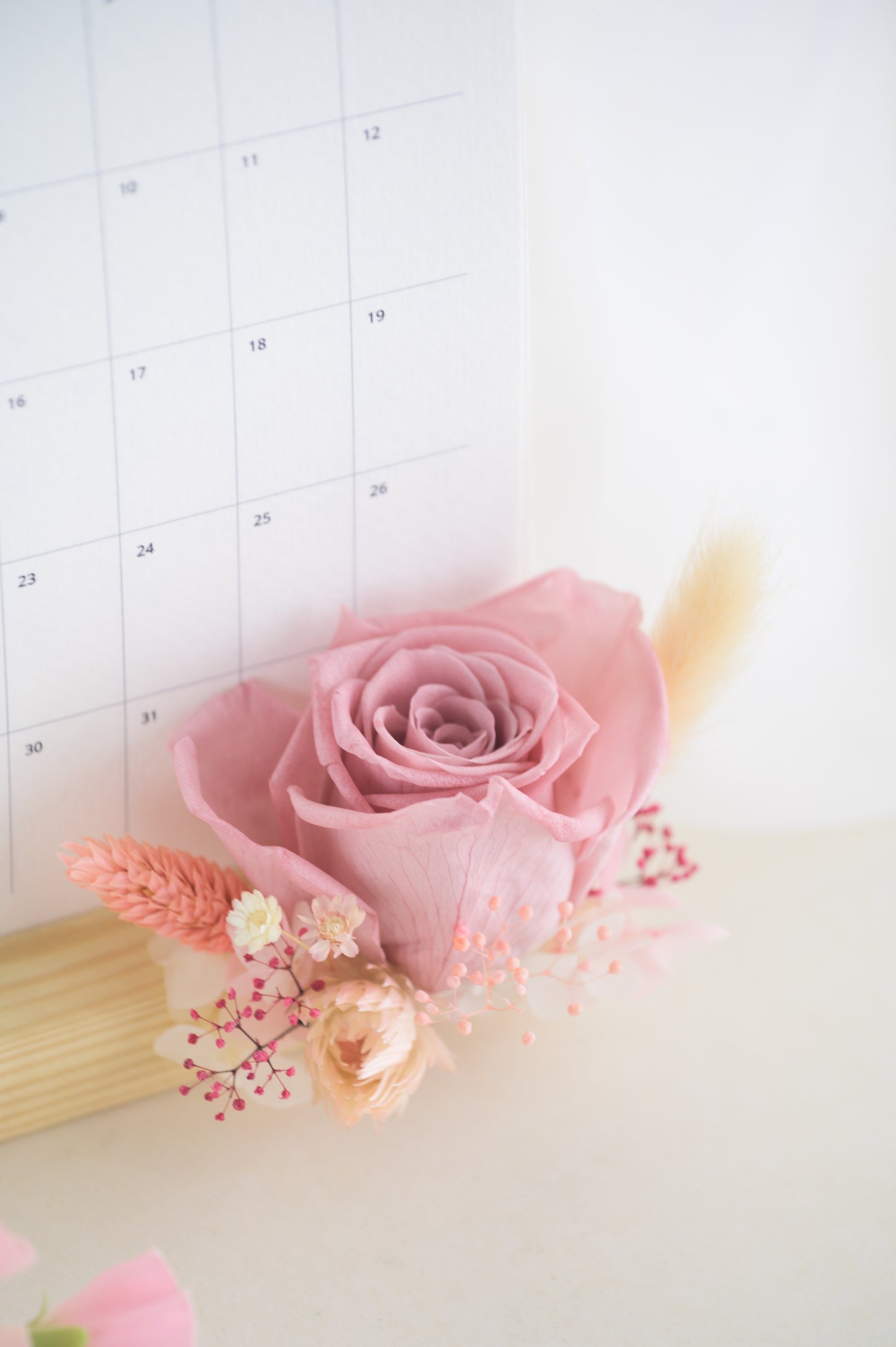 Blooming Year 2025 Desk Floral Calendar