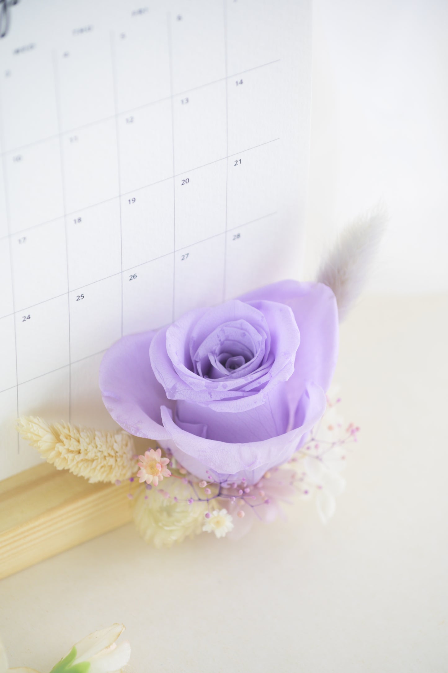 Blooming Year 2025 Desk Floral Calendar